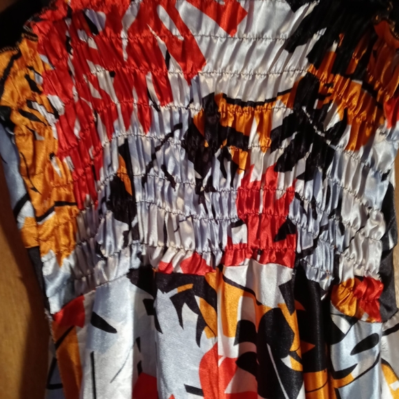 Tropical Print Nice Satin Flowy Midi Dress - Picture 2 of 4